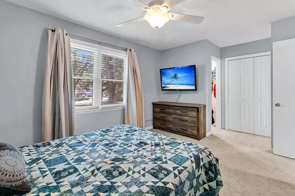 1064 Hunters Trce, Mount Pleasant, SC 29464