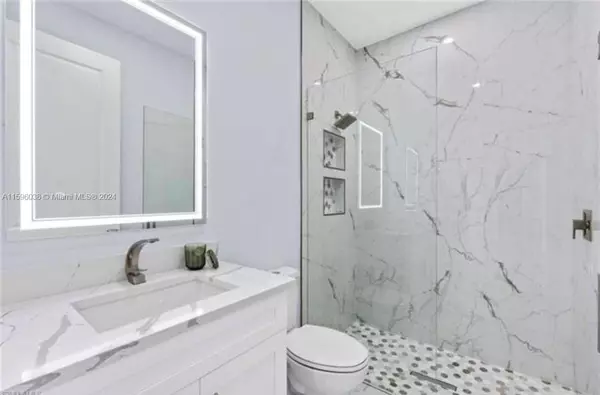 316 SW 14th Ave, Cape Coral, FL 33991