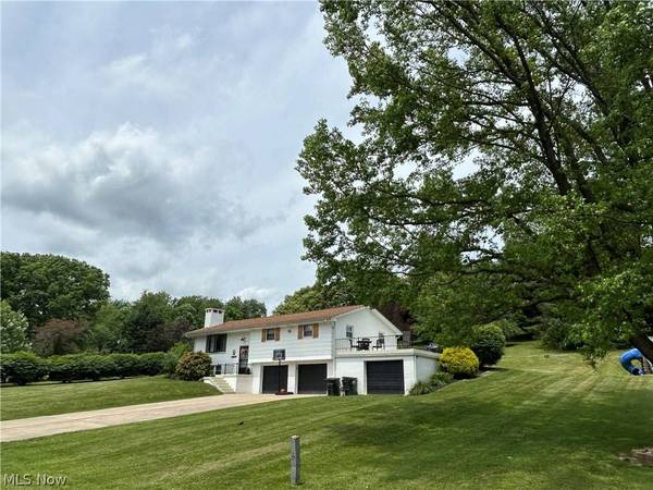 46827 Almar CIR, St. Clairsville, OH 43950