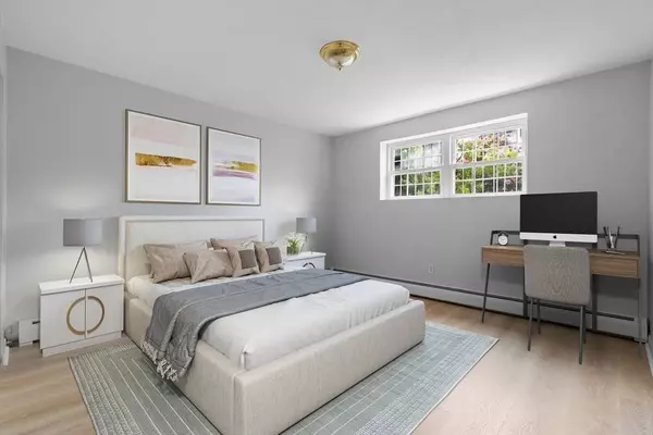 4 Robinwood Ave #2, Boston, MA 02130