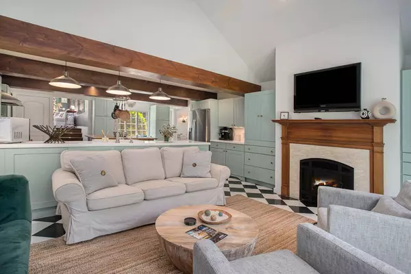 6227 Elm Drive, Sawyer, MI 49125