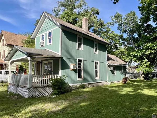 624 SE Chandler ST, Topeka, KS 66607