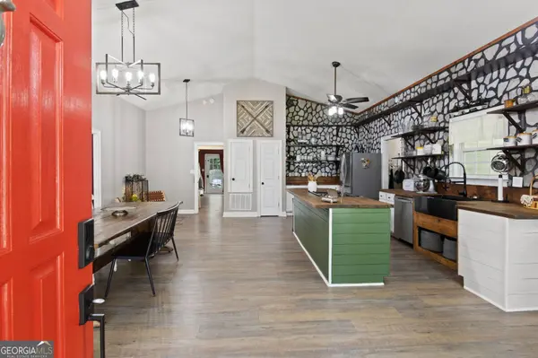 102 Mt Carmel RD, Newnan, GA 30263