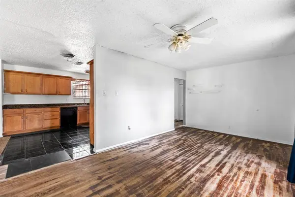 3302 Stallings DR, Houston, TX 77088