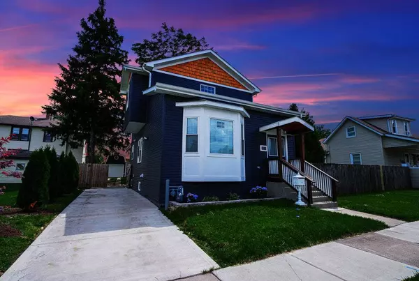 2223 DesPlaines ST, Blue Island, IL 60406