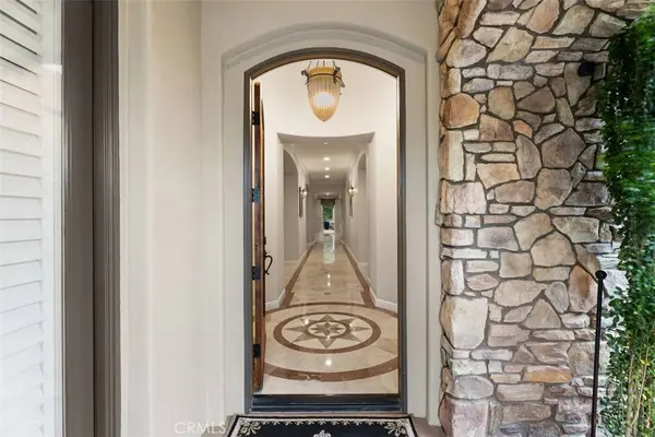 6 Leatherwood CT, Coto De Caza, CA 92679