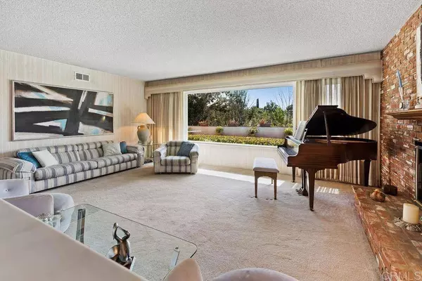 1424 Hacienda Drive, El Cajon, CA 92020