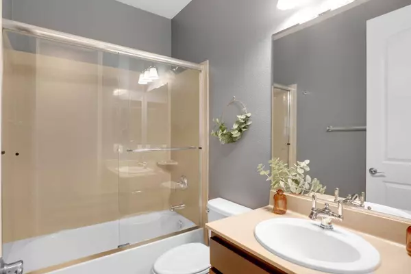 1360 Mckinley CT, San Jose, CA 95126