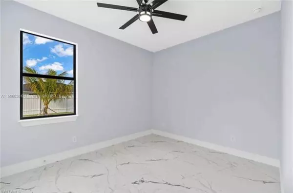 316 SW 14th Ave, Cape Coral, FL 33991