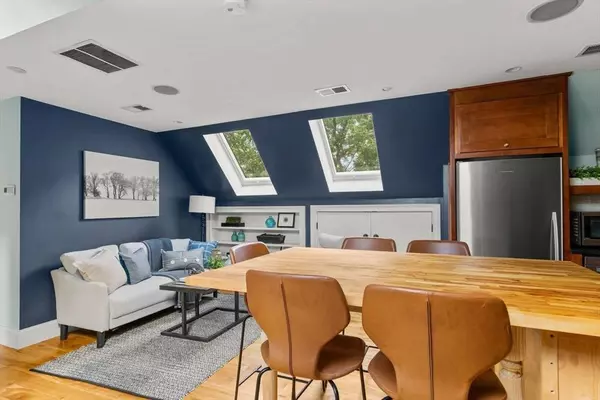 2 Ballard Way #3, Boston, MA 02130