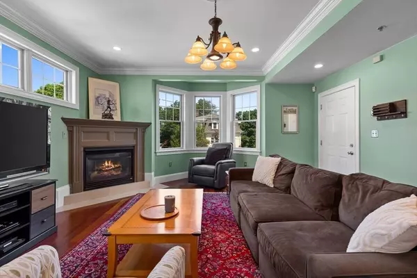 87 Dix St #6, Boston, MA 02122