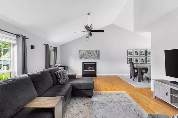 2506 Bentley Drive, Grand Prairie, TX 75052