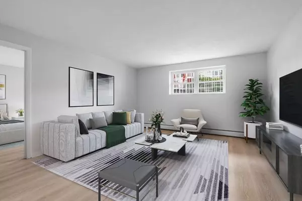 4 Robinwood Ave #2, Boston, MA 02130