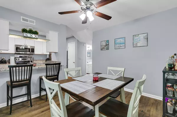 1064 Hunters Trce, Mount Pleasant, SC 29464