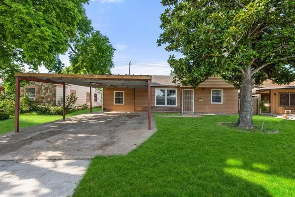 3302 Stallings DR, Houston, TX 77088