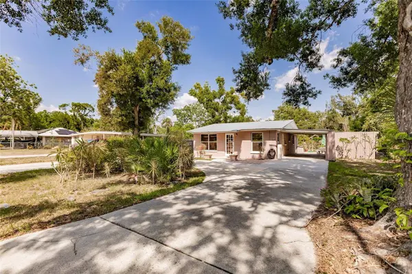 245 S HILLSBOROUGH AVE, Arcadia, FL 34266