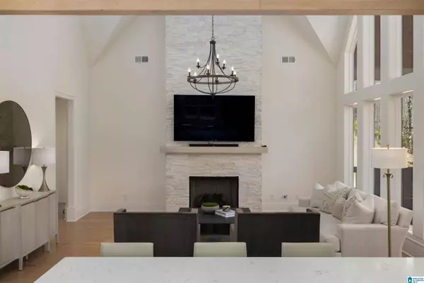 3053 ADLEY CIRCLE, Hoover, AL 35244