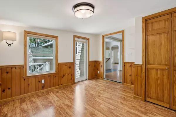 342 Portland ST, Yarmouth, ME 04096