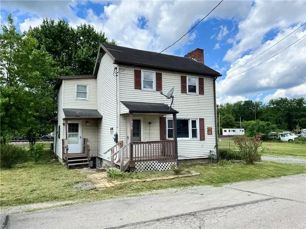 315-319 Blackburn St, West Newton, PA 15089