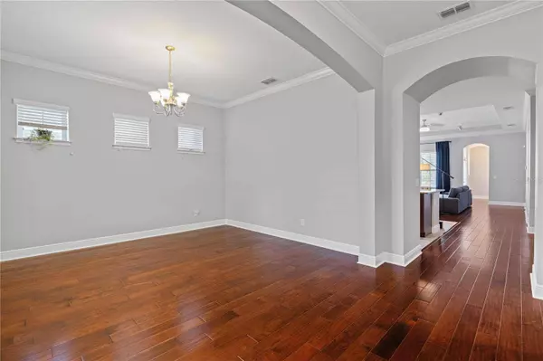 936 DEWINSBERRY DR N, Winter Garden, FL 34787