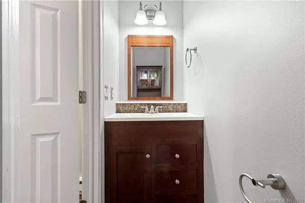 151 Shelter Rock Road #94, Danbury, CT 06810