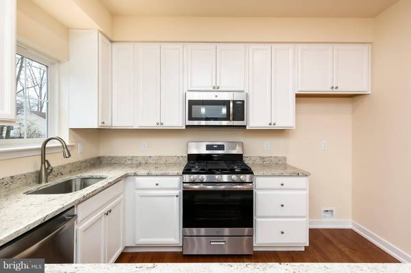 513 DELAWARE AVE, Delanco, NJ 08075