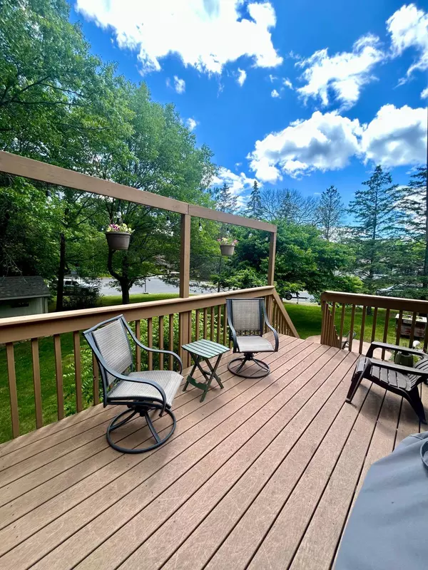 12954 8th AVE N, Zimmerman, MN 55398