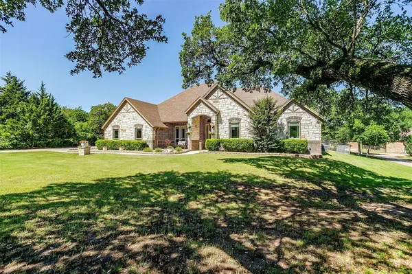 151 Big Oak Lane, Weatherford, TX 76085