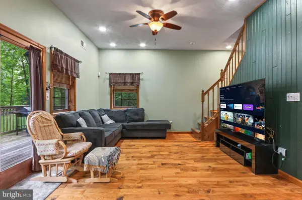 437 BETSY CT, Stroudsburg, PA 18360