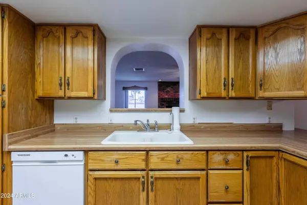 14836 N DANUBE Court, Phoenix, AZ 85053