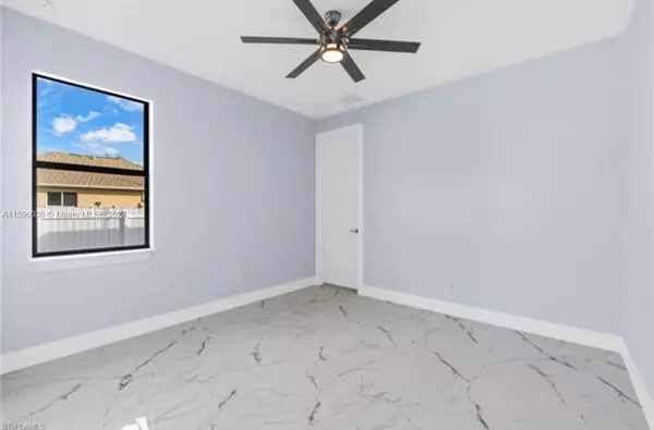 316 SW 14th Ave, Cape Coral, FL 33991