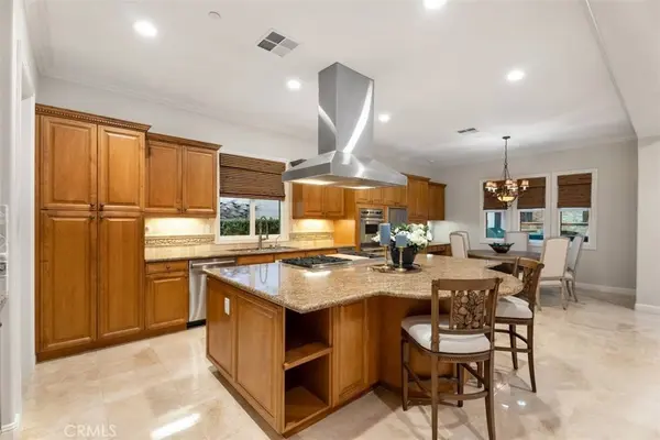 6 Leatherwood CT, Coto De Caza, CA 92679