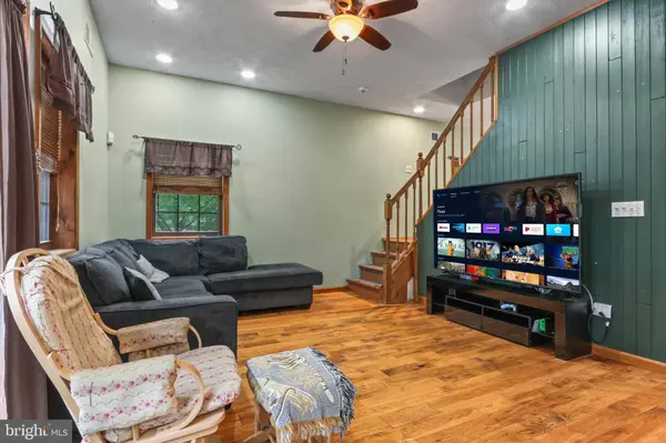 437 BETSY CT, Stroudsburg, PA 18360