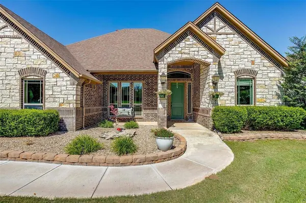151 Big Oak Lane, Weatherford, TX 76085