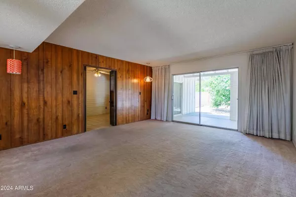 14822 N DANUBE Court, Phoenix, AZ 85053