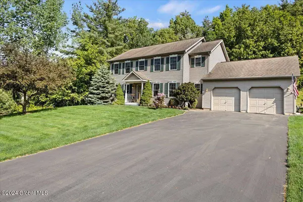 34 Whitney Road #South, Saratoga Springs, NY 12866