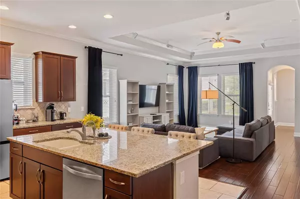 936 DEWINSBERRY DR N, Winter Garden, FL 34787