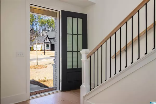 3053 ADLEY CIRCLE, Hoover, AL 35244