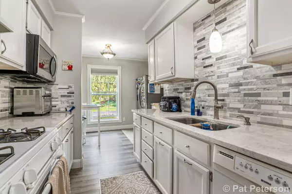 8817 Castle Hill NE Drive #4, Rockford, MI 49341