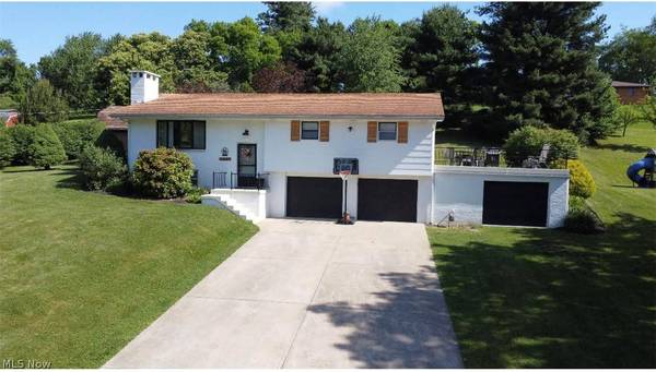 46827 Almar CIR, St. Clairsville, OH 43950