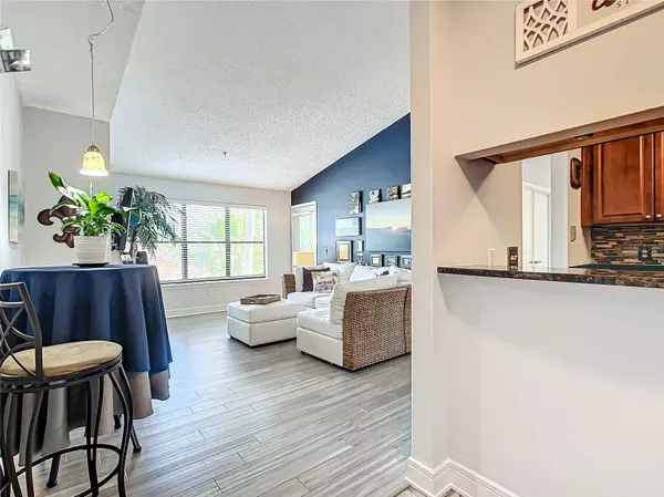 11901 4TH ST N #4307, Saint Petersburg, FL 33716