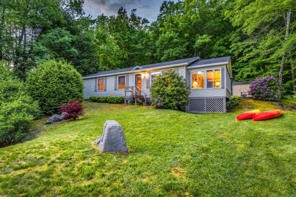 599 Winona RD, Center Harbor, NH 03226