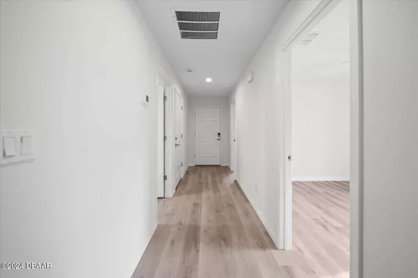 23 Rosecroft LN, Palm Coast, FL 32164