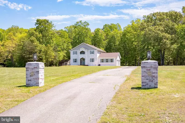 7680 LOGGING LN, Indian Head, MD 20640