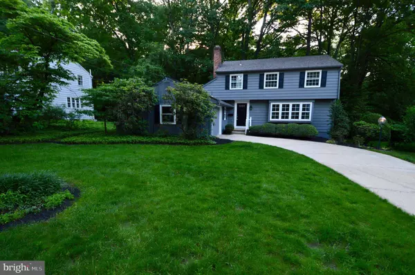 120 BARCROFT DR, Cherry Hill, NJ 08034