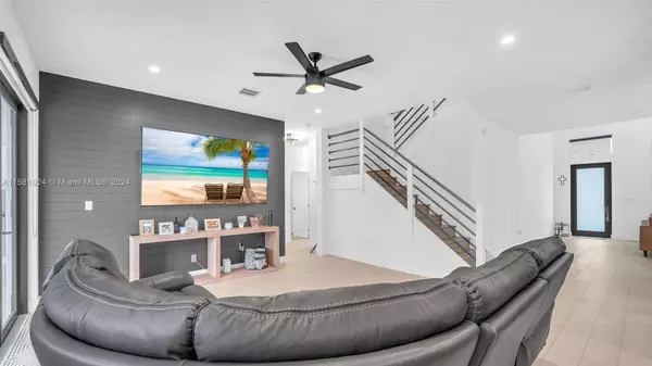 14504 SW 22nd Ter, Miami, FL 33175