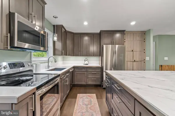 1363 MOYER RD, Annapolis, MD 21403