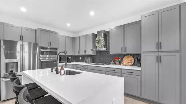 14504 SW 22nd Ter, Miami, FL 33175