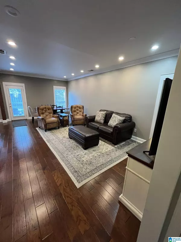 1028 WINDSOR PARKWAY, Moody, AL 35004