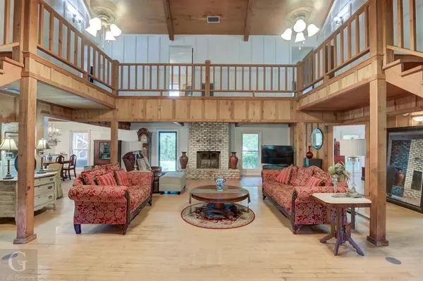 1124 Johnson Road, Doyline, LA 71023